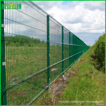 2016 hot selling high quality China factory metal wire mesh fence